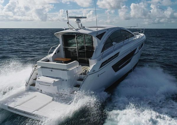 Cruisers Yachts 50 Cantius image