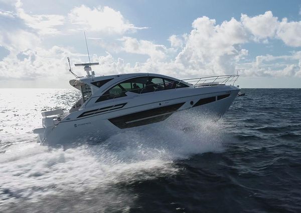 Cruisers Yachts 50 Cantius image