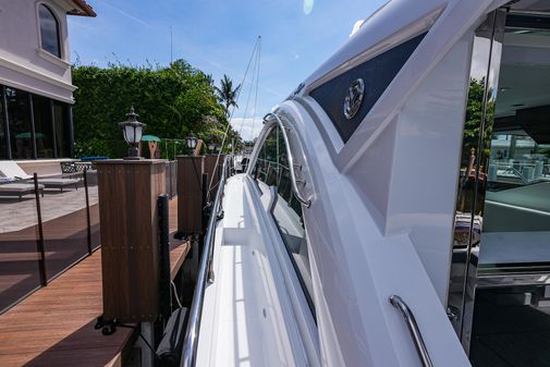 Cruisers Yachts 50 Cantius image