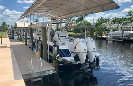 2015 Intrepid 327 center console