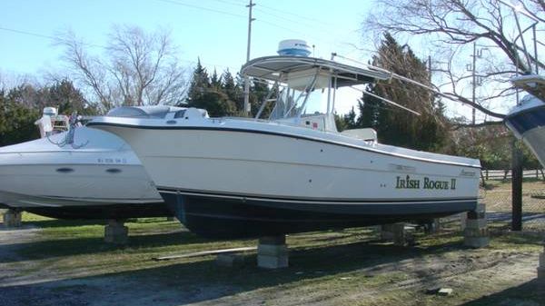 Shamrock 270 open center console 