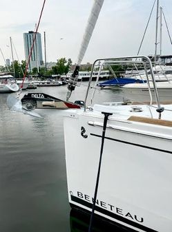 Beneteau OCEANIS-38-1 image