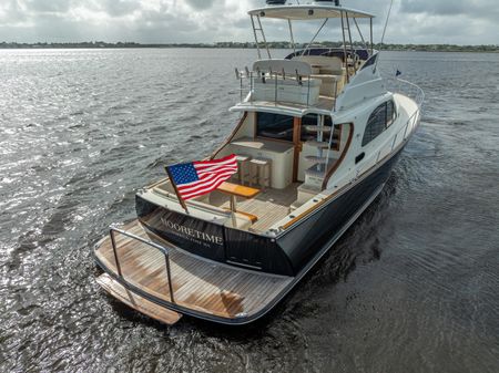 Palm Beach Motor Yachts PB50 Flybridge image