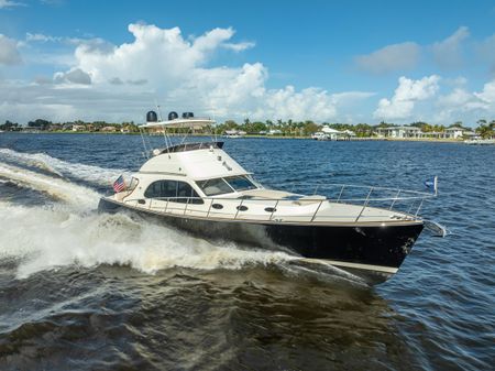 Palm Beach Motor Yachts PB50 Flybridge image