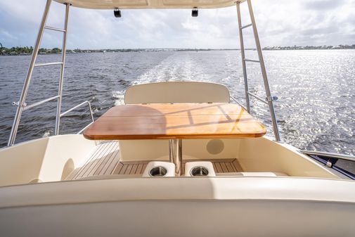 Palm Beach Motor Yachts PB50 Flybridge image