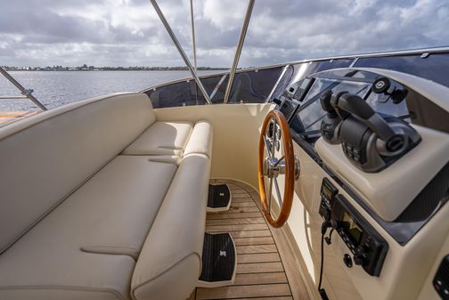 Palm Beach Motor Yachts PB50 Flybridge image