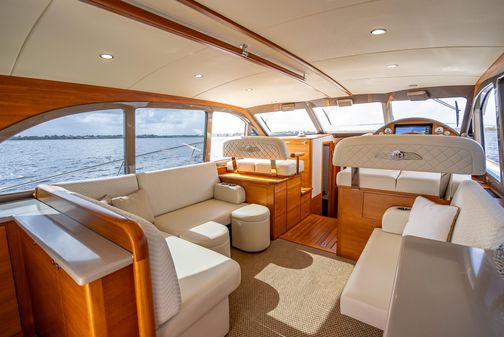 Palm Beach Motor Yachts PB50 Flybridge image