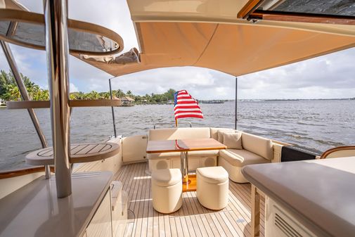 Palm Beach Motor Yachts PB50 Flybridge image