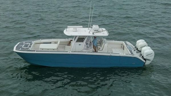 Invincible 37 Catamaran 