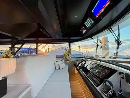 DutchCraft 56 Cabin image