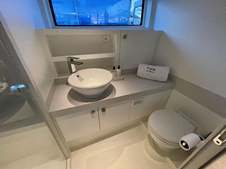 DutchCraft 56 Cabin image