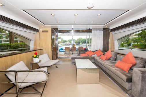 Azimut 84 Flybridge image