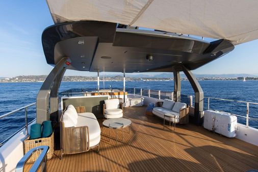 Custom Line Navetta 33 image