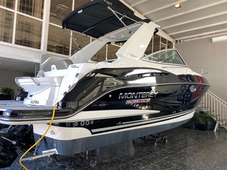 Monterey 295 Sport Yacht image