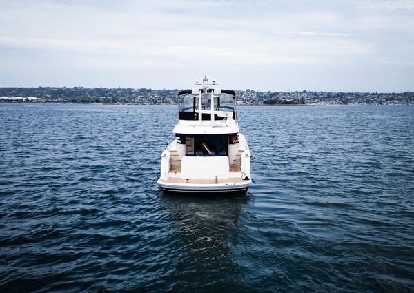 Fairline Squadron 62 image