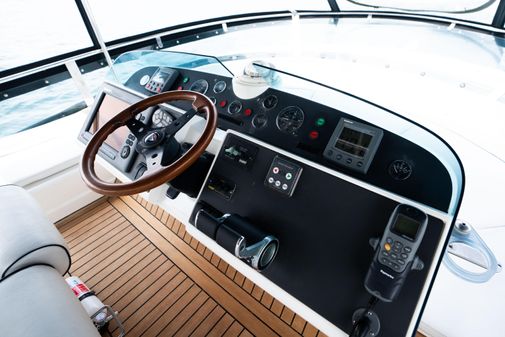 Fairline Squadron 62 image