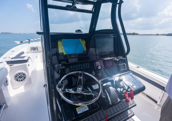 Tidewater 3100 Carolina Bay image