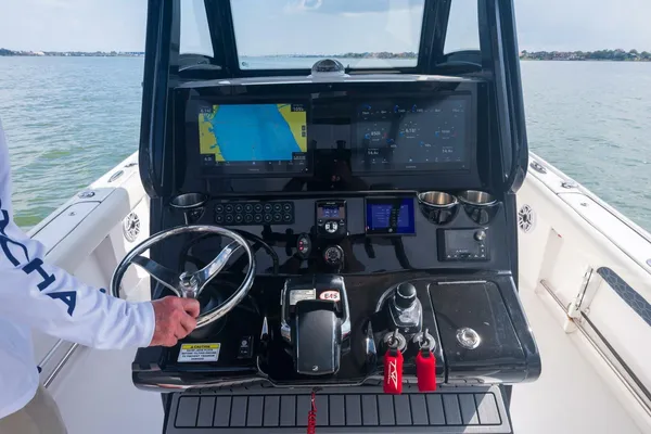 Tidewater 3100 Carolina Bay image