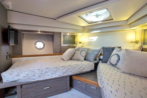 Tiara Yachts 53 Coupe image