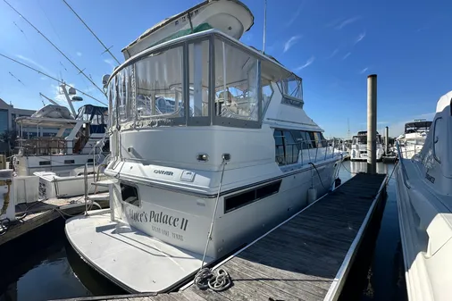 Carver 440 Aft Cabin Motor Yacht 
