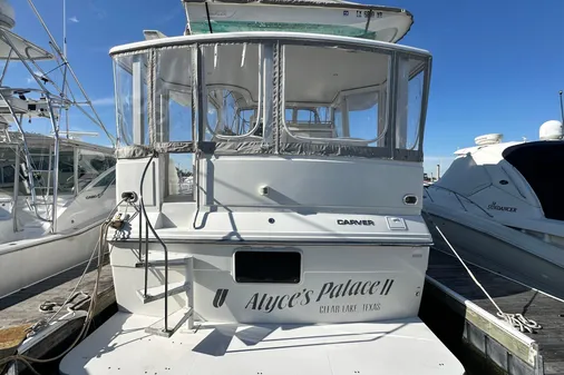 Carver 440 Aft Cabin Motor Yacht image