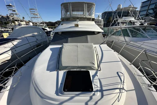 Carver 440 Aft Cabin Motor Yacht image