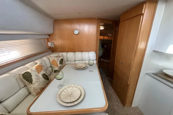Carver 440-AFT-CABIN-MOTOR-YACHT image