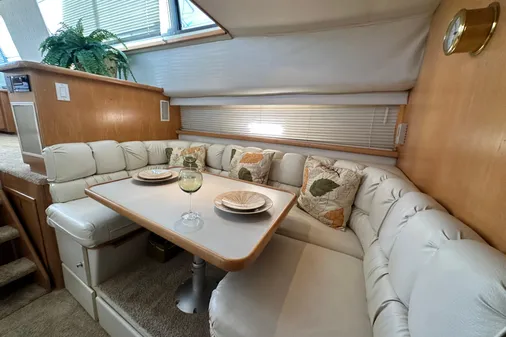 Carver 440 Aft Cabin Motor Yacht image