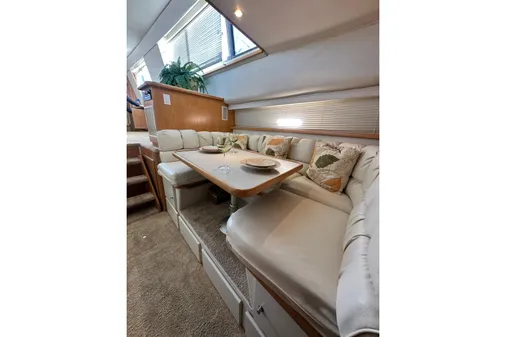 Carver 440 Aft Cabin Motor Yacht image