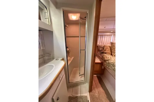 Carver 440 Aft Cabin Motor Yacht image