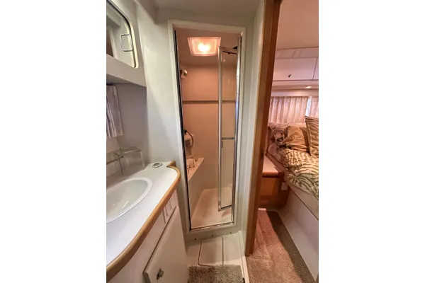 Carver 440-AFT-CABIN-MOTOR-YACHT image