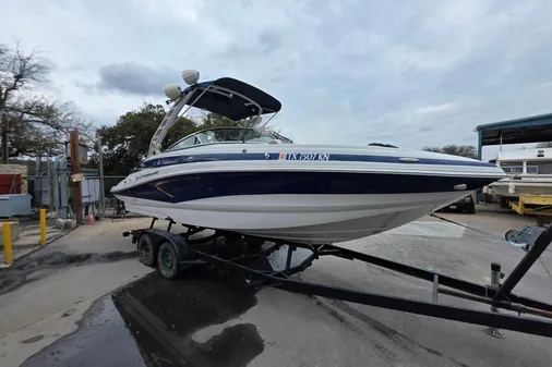 Crownline Eclipse E255 image