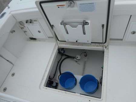 Regulator 31 Center Console image