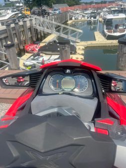 Sea-doo RXT-X-AS-260 image