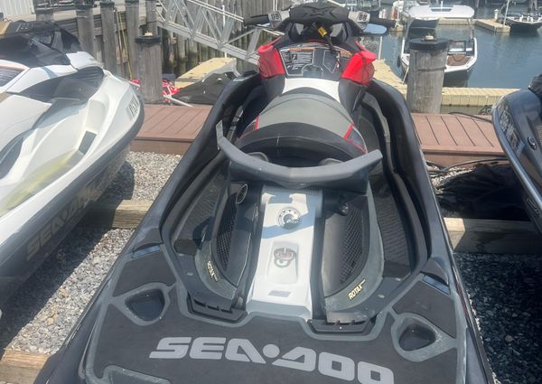 Sea-doo RXT-X-AS-260 image