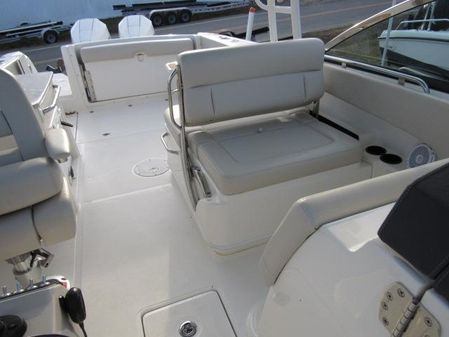 Boston Whaler 270 Vantage image