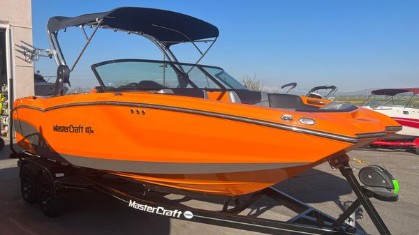 MasterCraft NXT22