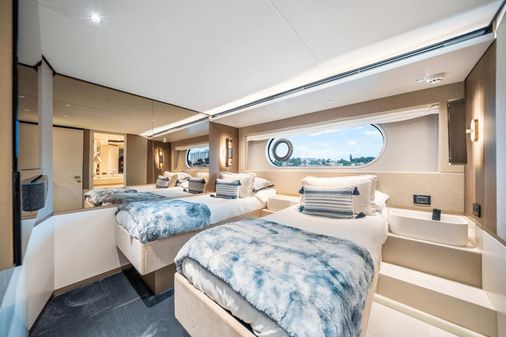 Azimut Magellano 25 Metri image