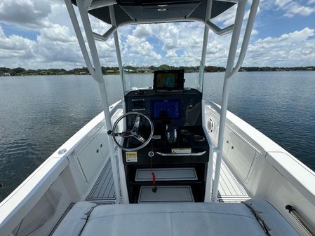 Crevalle 25 Bay image