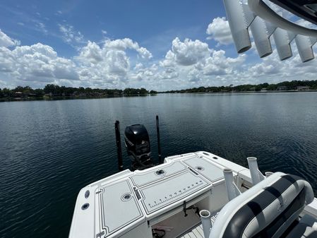 Crevalle 25 Bay image