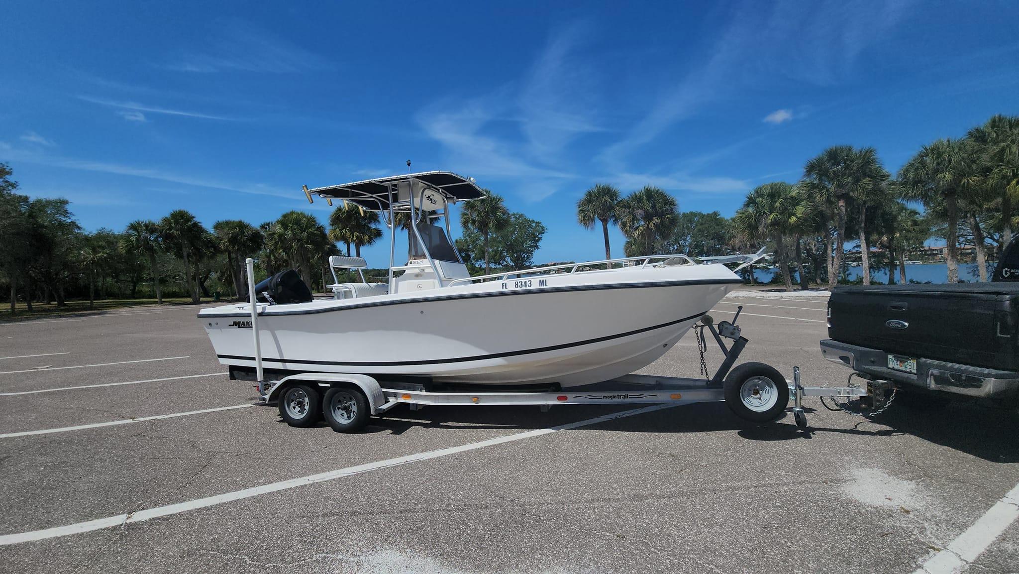 2003 Mako 221 center console