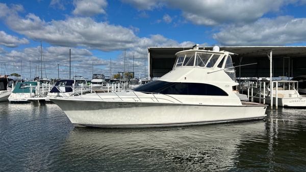 Ocean Yachts 48 Convetible 