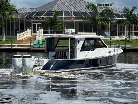 True North 34 Outboard Express image