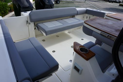 Boston Whaler 360 Outrage image