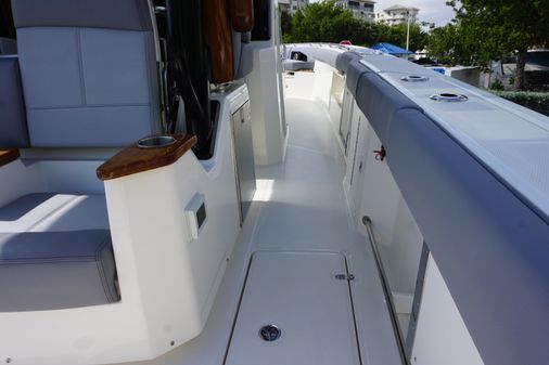 Boston Whaler 360 Outrage image