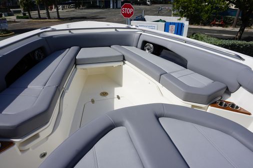 Boston Whaler 360 Outrage image