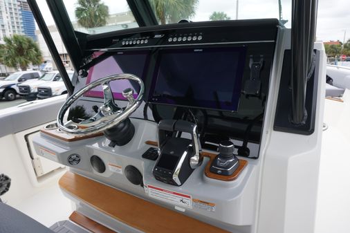 Boston Whaler 360 Outrage image