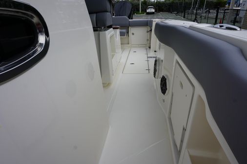 Boston Whaler 360 Outrage image