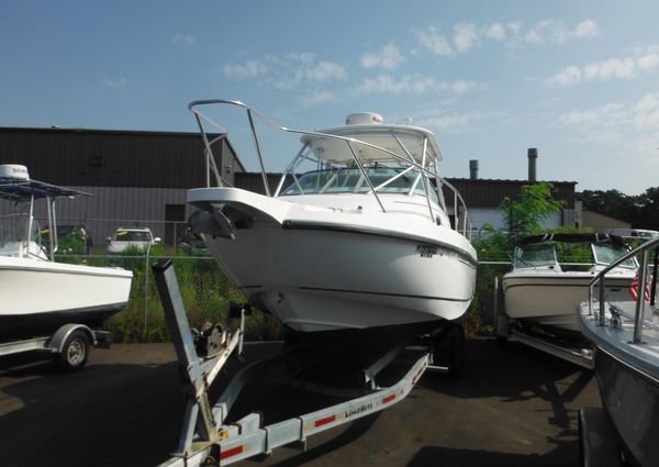 Boston-whaler 275-CONQUEST image