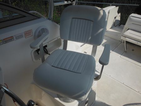 Boston-whaler 275-CONQUEST image